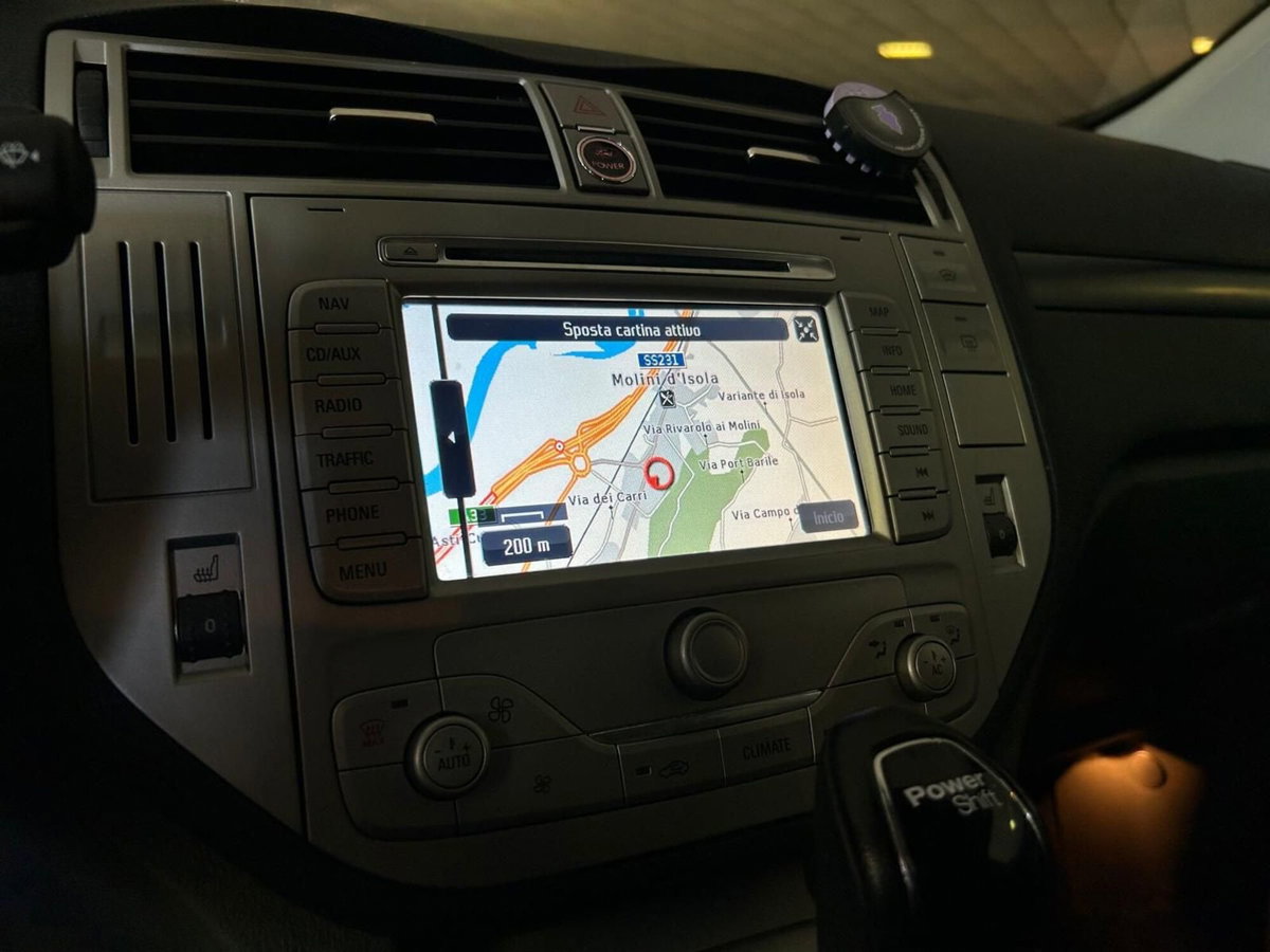 Ford Kuga 2.0 TDCI 163 CV 4WD Powershift Titanium (16)
