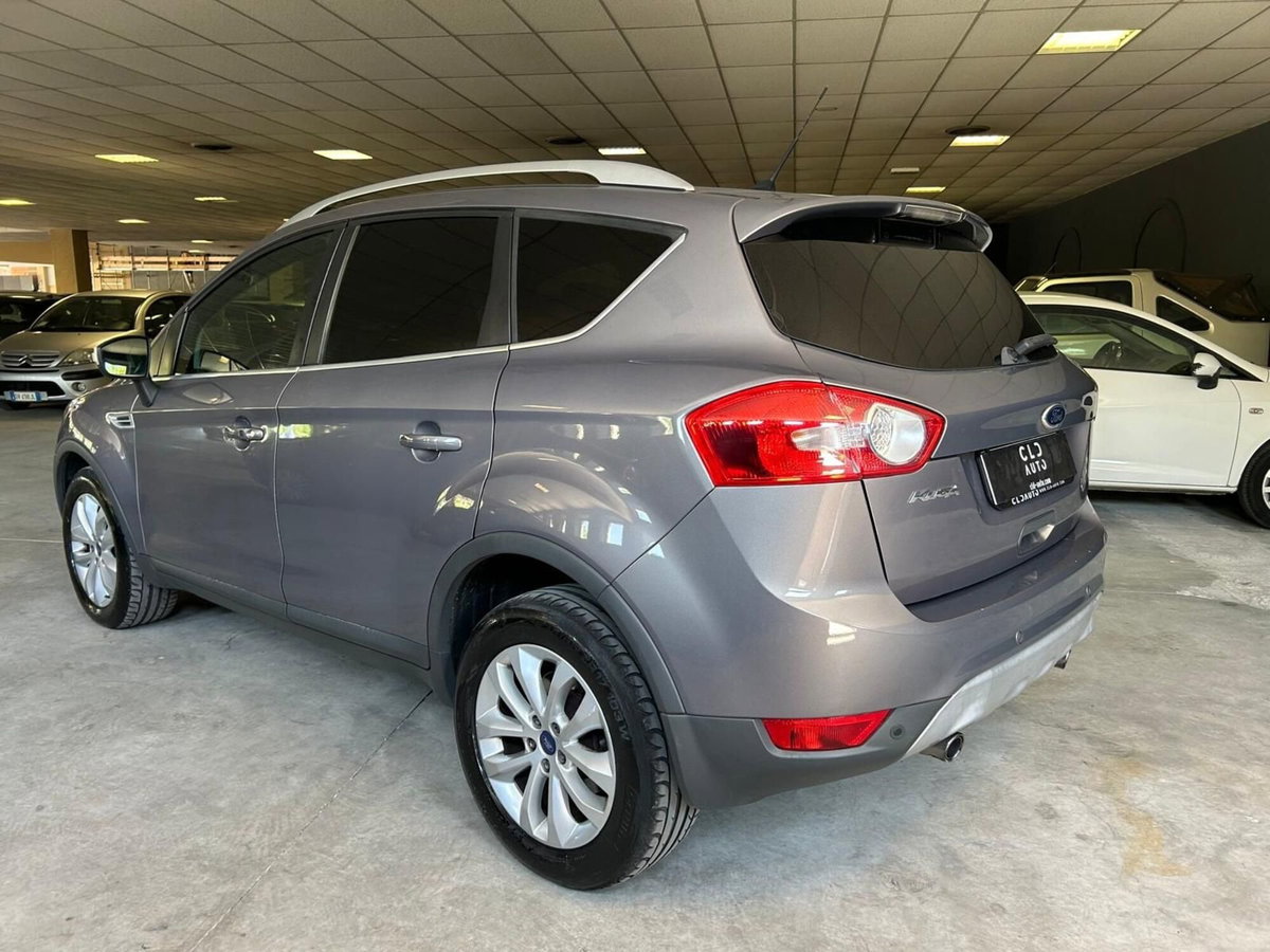 Ford Kuga 2.0 TDCI 163 CV 4WD Powershift Titanium (6)