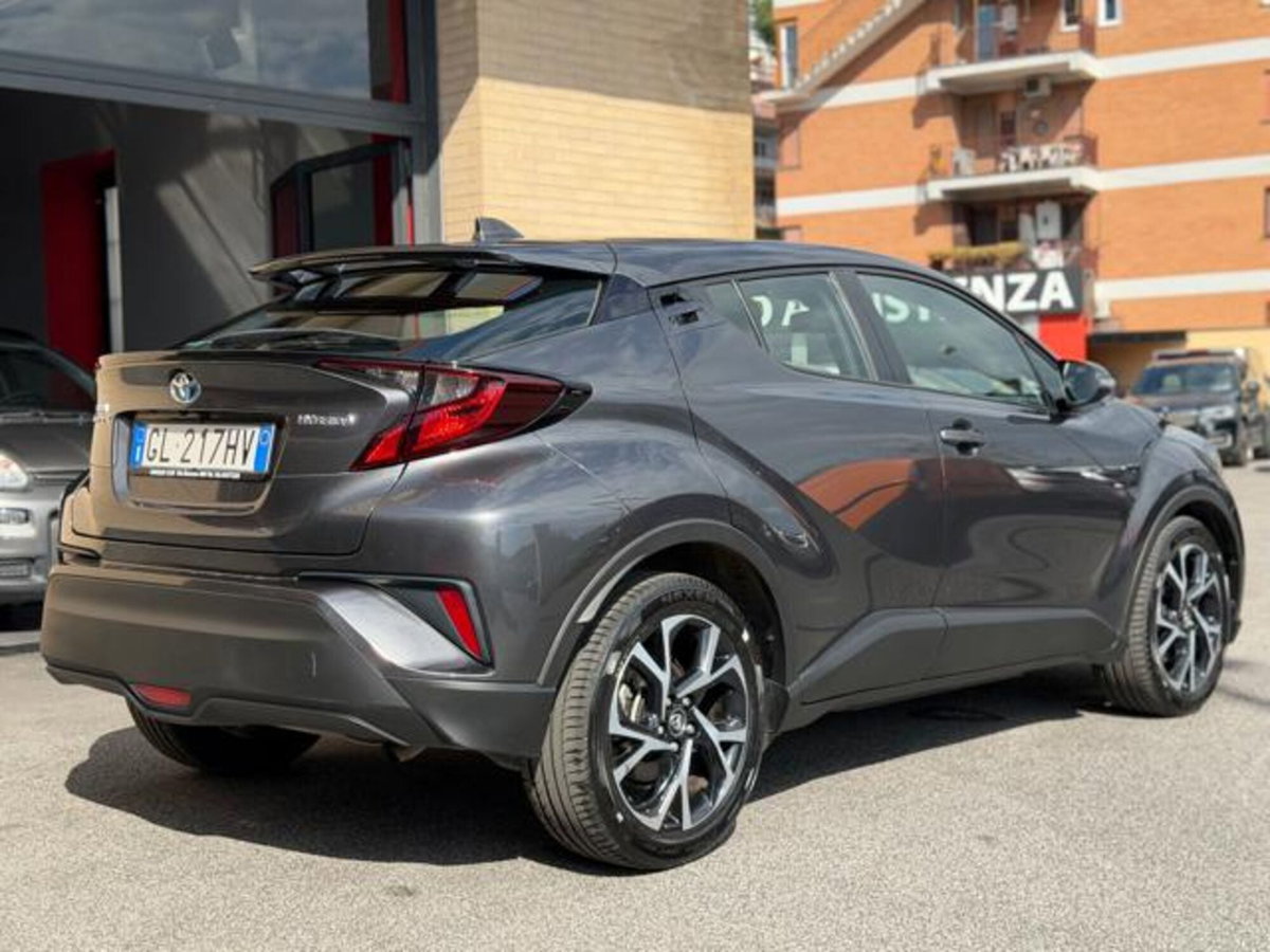 Toyota Toyota C-HR 1.8 Hybrid E-CVT GR Sport (6)