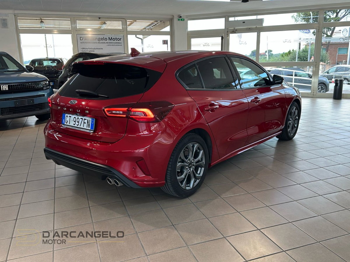 Ford Focus 1.0 EcoBoost Hybrid 125 CV 5p. ST-Line (5)