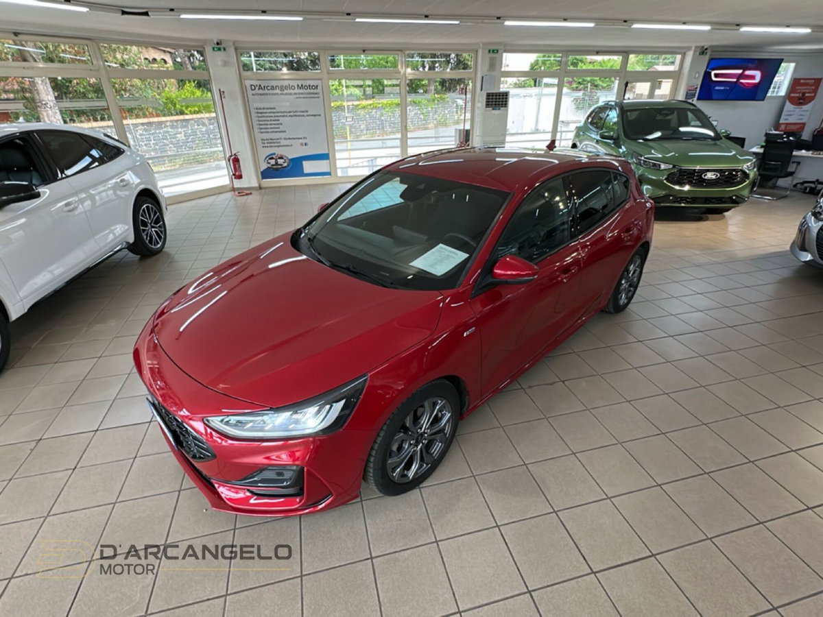 Ford Focus 1.0 EcoBoost Hybrid 125 CV 5p. ST-Line (9)