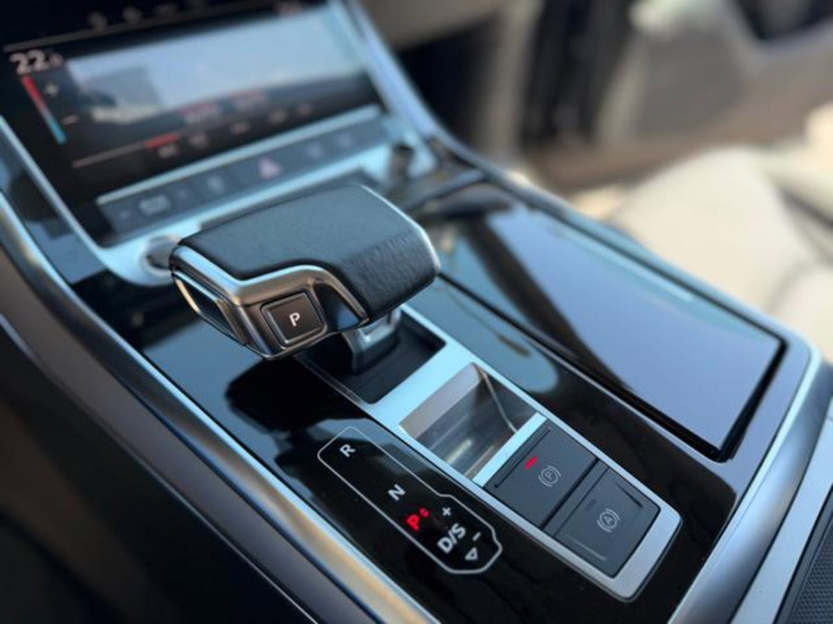Audi Q8 Q8 50 TDI 286 CV quattro tiptronic Sport (16)