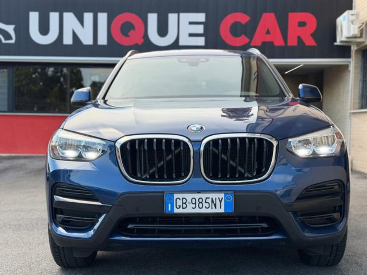 BMW X3 xDrive20d Business Advantage (2)