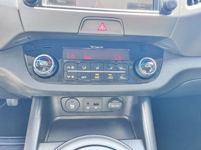 Kia Sportage 1.7 CRDI VGT 2WD high tech (13)