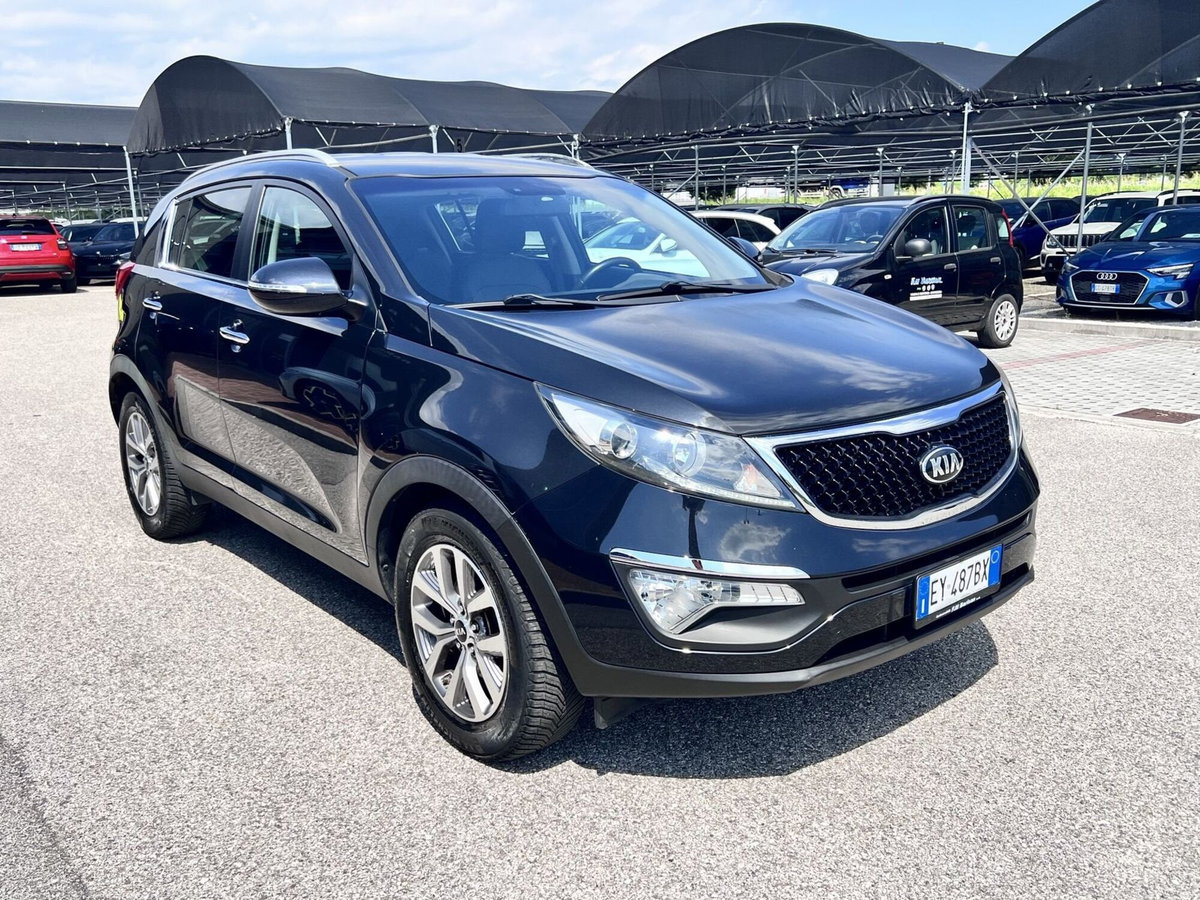 Kia Sportage 1.7 CRDI VGT 2WD high tech (2)