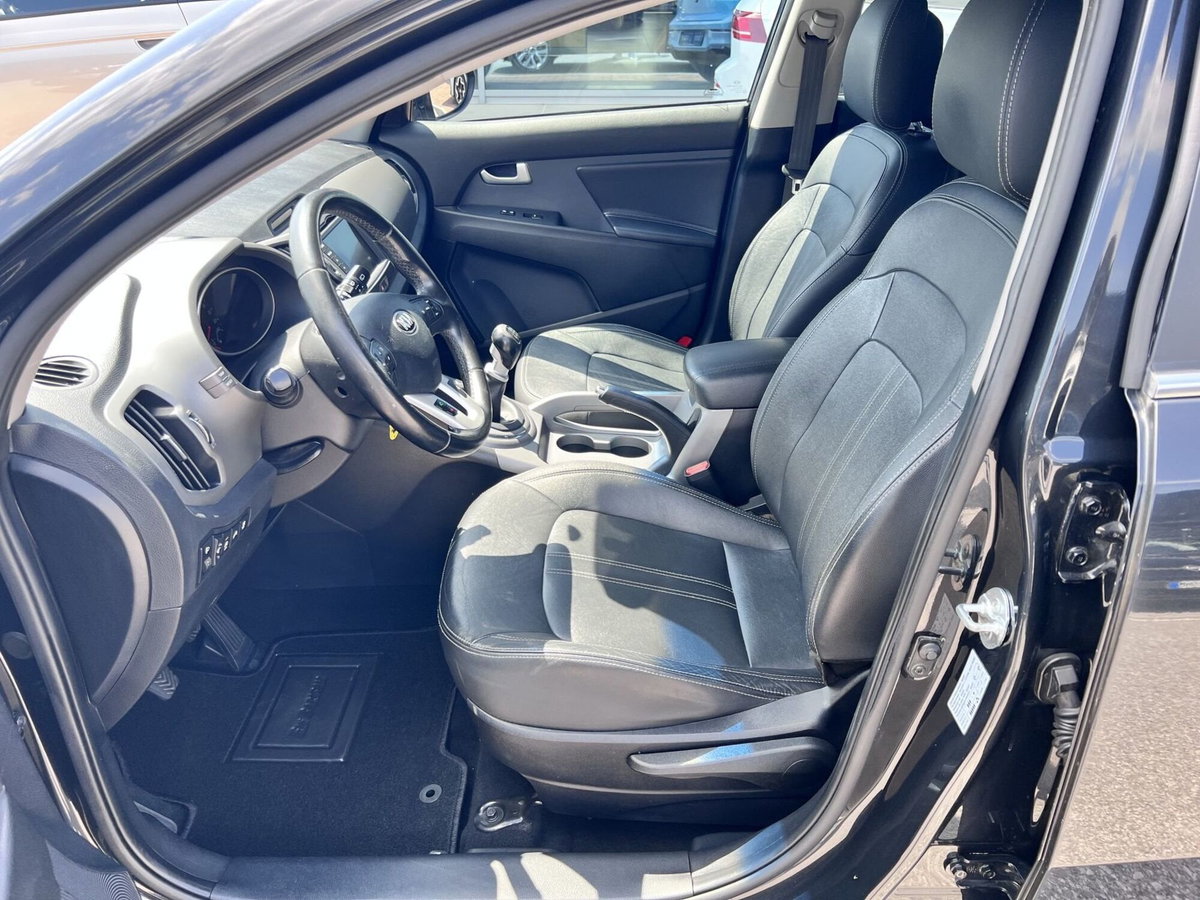 Kia Sportage 1.7 CRDI VGT 2WD high tech (5)