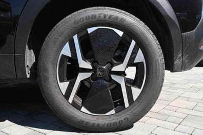 Peugeot 2008 PureTech 100 S&S Allure (6)