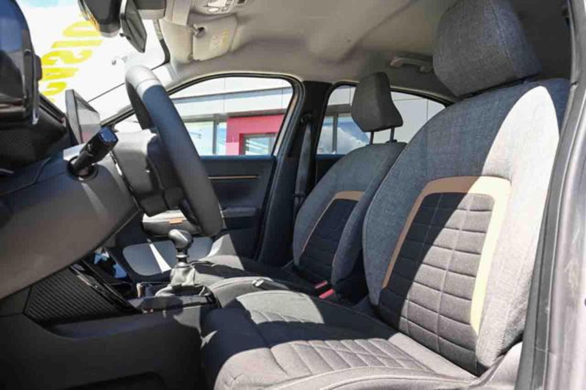 Citroen C3 Aircross 1.2 puretech turbo Plus 100cv (10)