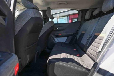 Citroen C3 Aircross 1.2 puretech turbo Plus 100cv (11)