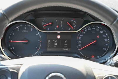 Opel Crossland 1.2 Elegance s&s 110cv (13)