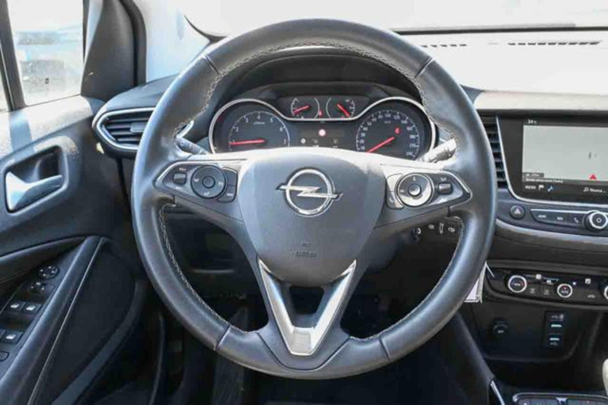 Opel Crossland 1.2 Elegance s&s 110cv (17)
