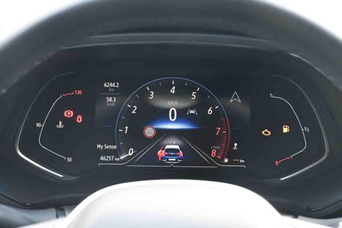 Renault Captur TCe 90 CV Techno (13)