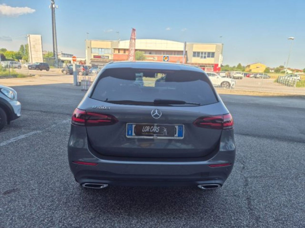 Mercedes-Benz Classe B 180 d Automatic Sport Plus (4)