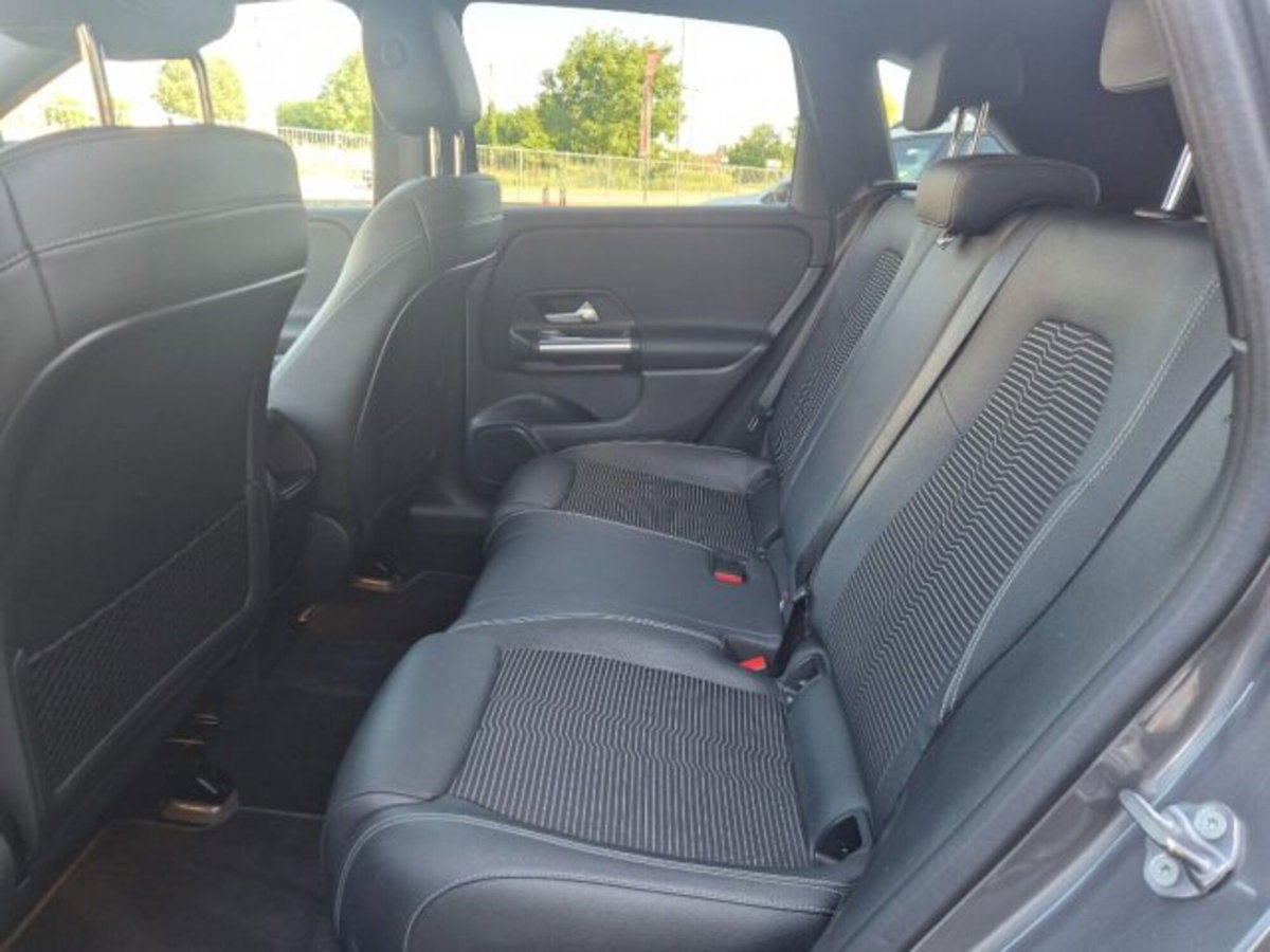 Mercedes-Benz Classe B 180 d Automatic Sport Plus (9)