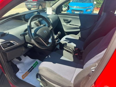 Lancia Ypsilon 0.9 TwinAir 5 porte Metano Ecochic Gold (5)