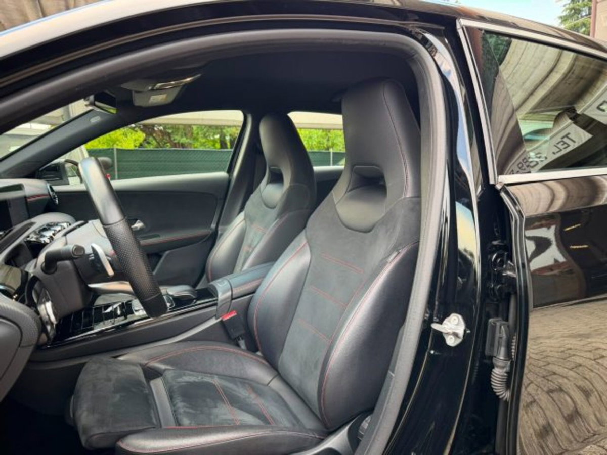Mercedes-Benz Classe A Sedan 200 Automatic 4p. Premium (11)