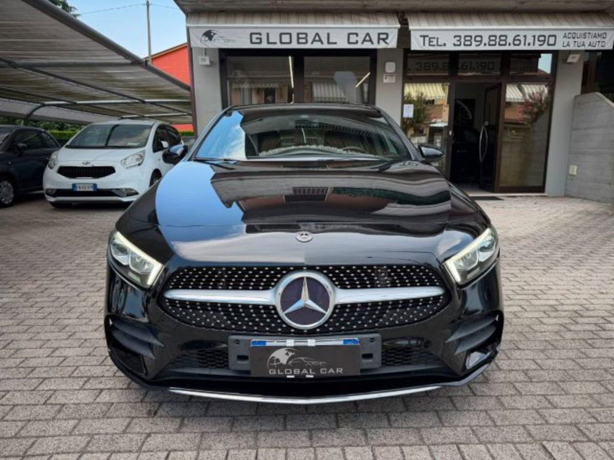 Mercedes-Benz Classe A Sedan 200 Automatic 4p. Premium (2)