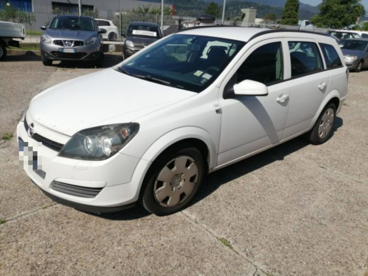 Opel Astra Station Wagon 1.9 CDTI 120CV Station Wagon aut. Cosmo (2)