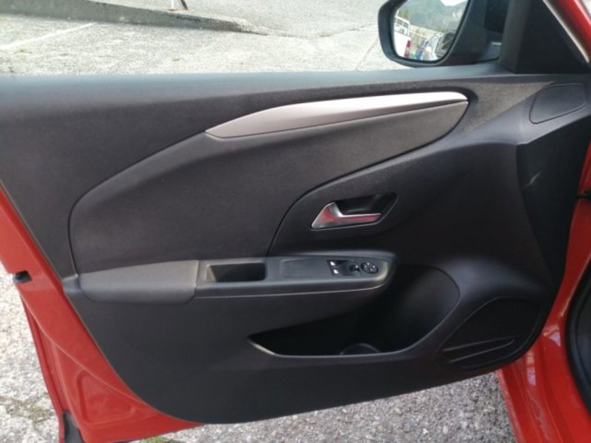 Opel Corsa 1.2 Edition (17)