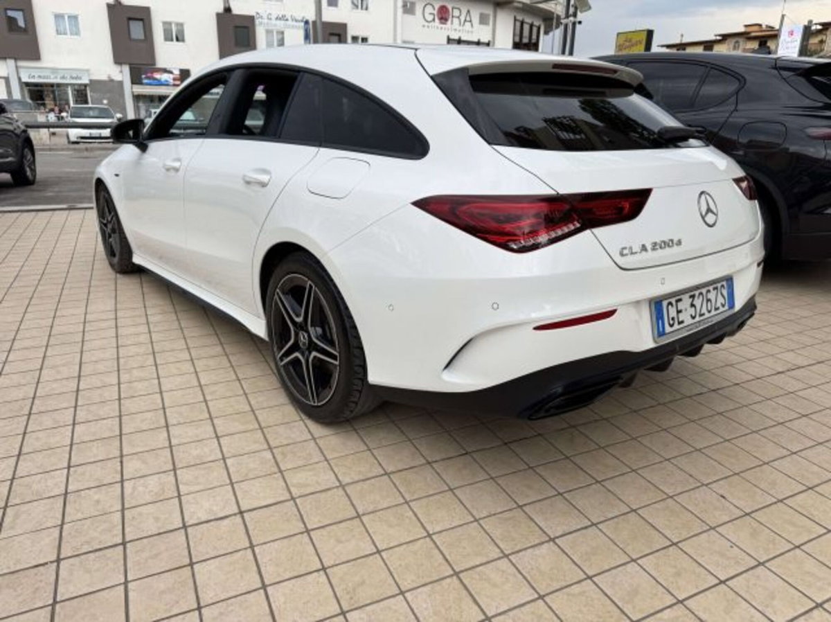 Mercedes-Benz CLA Shooting Brake 200 d Shooting Brake Premium (6)