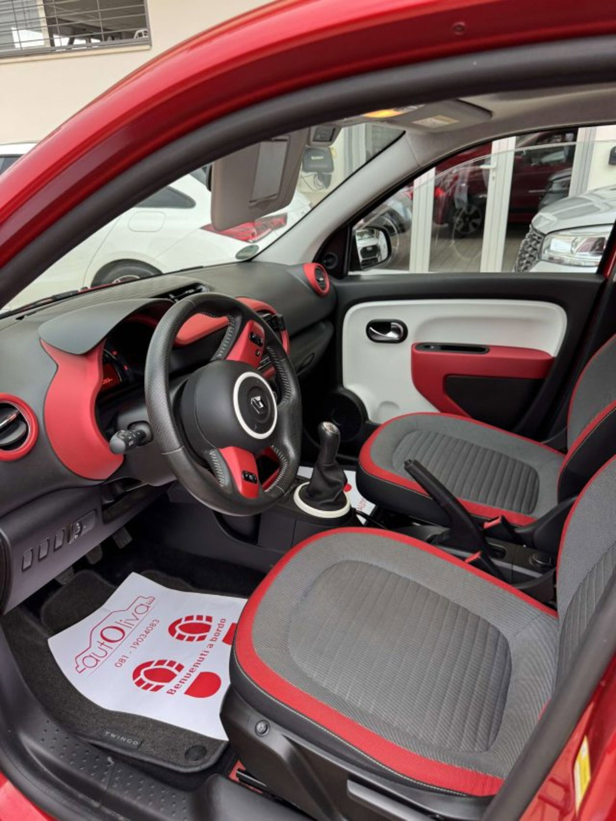 Renault Twingo 1.0 SCe Stop&Start Energy Openair (14)