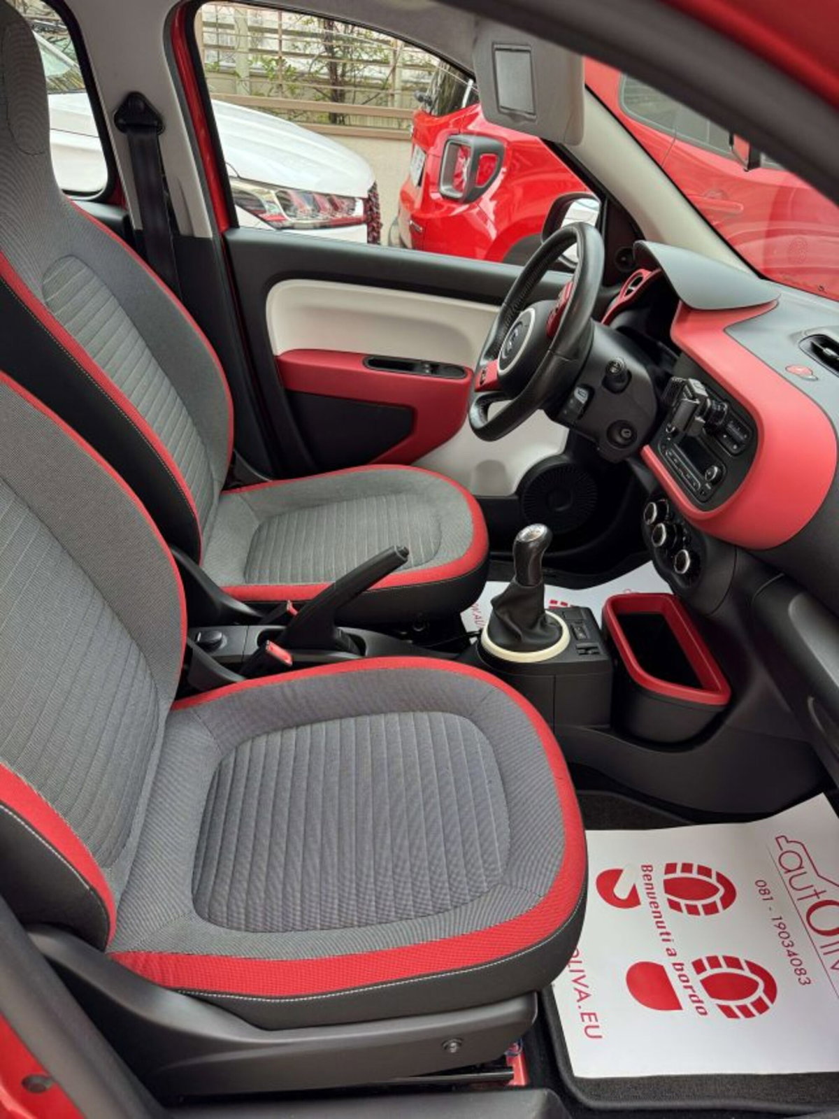 Renault Twingo 1.0 SCe Stop&Start Energy Openair (15)