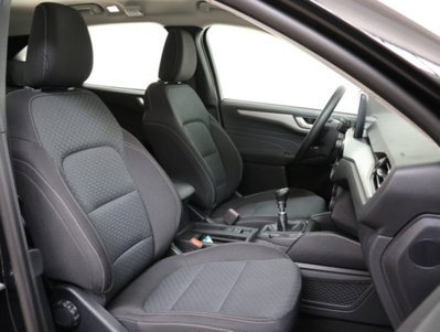 Ford Kuga 1.5 ecoboost Titanium 2wd 150cv (11)