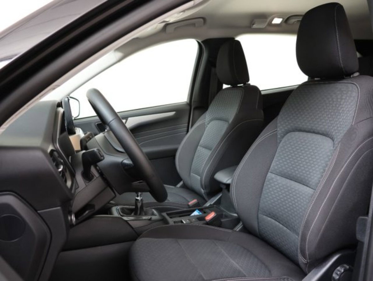 Ford Kuga 1.5 ecoboost Titanium 2wd 150cv (8)