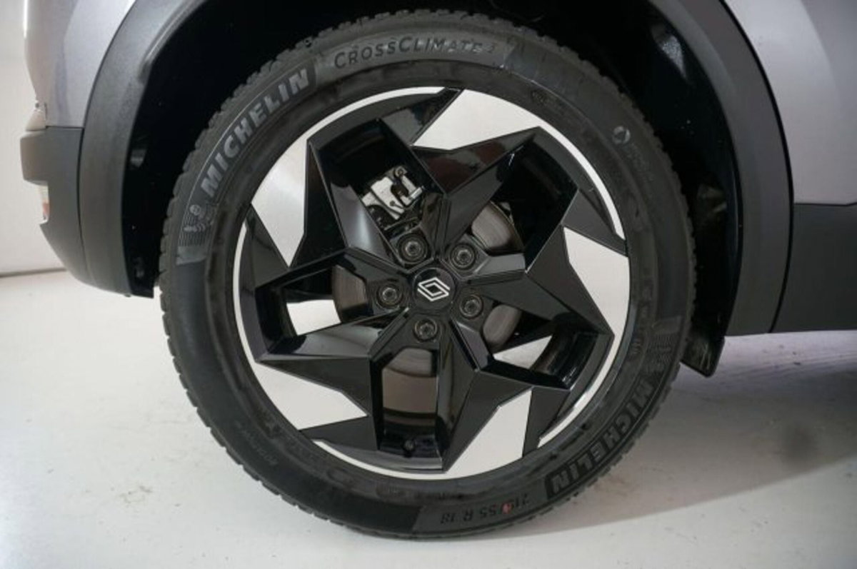 Renault Captur 1.0 tce Techno 90cv (6)