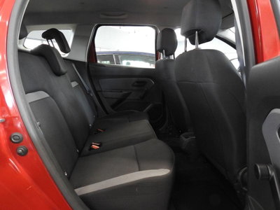 Dacia Duster 1.0 TCe 100 CV ECO-G 4x2 Comfort (10)