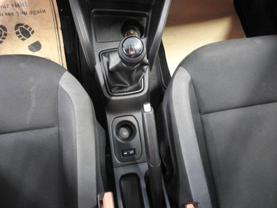 Dacia Duster 1.0 TCe 100 CV ECO-G 4x2 Comfort (16)