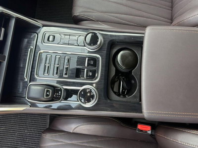 Foton Tunland Tunland V9 2.0 vgt turbo 48V Ultra 8at (9)