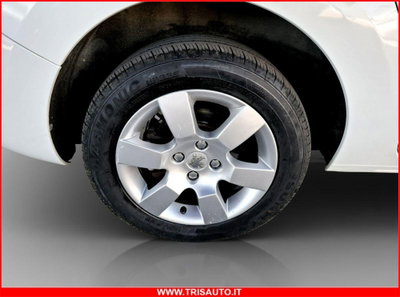 Peugeot 5008 1.6 HDi 112CV Business (20)