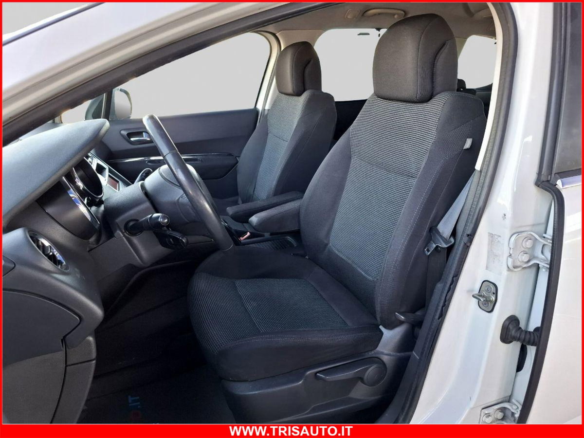 Peugeot 5008 1.6 HDi 112CV Business (7)