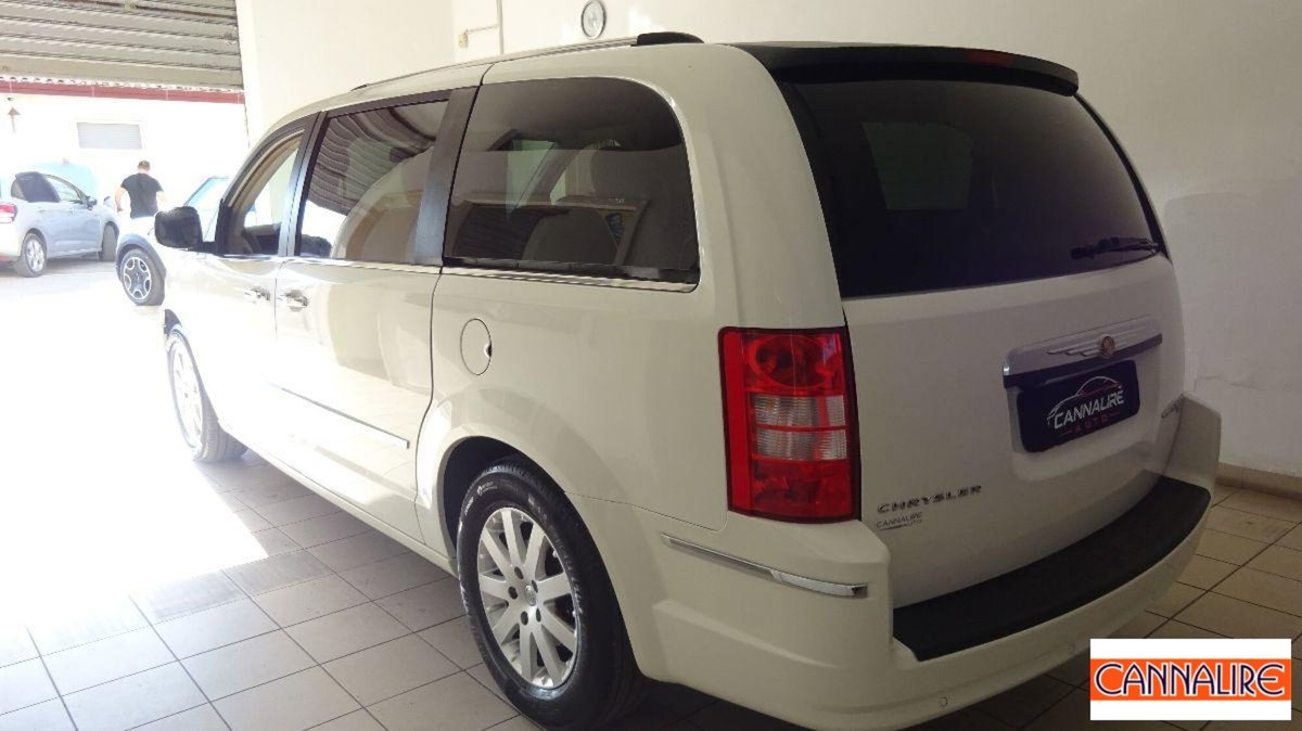 Chrysler Grand Voyager Grand Voyager 3.8 V6 Limited (5)