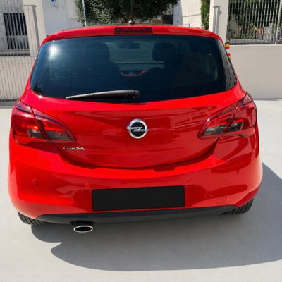 Opel Corsa 1.2 5 porte (7)