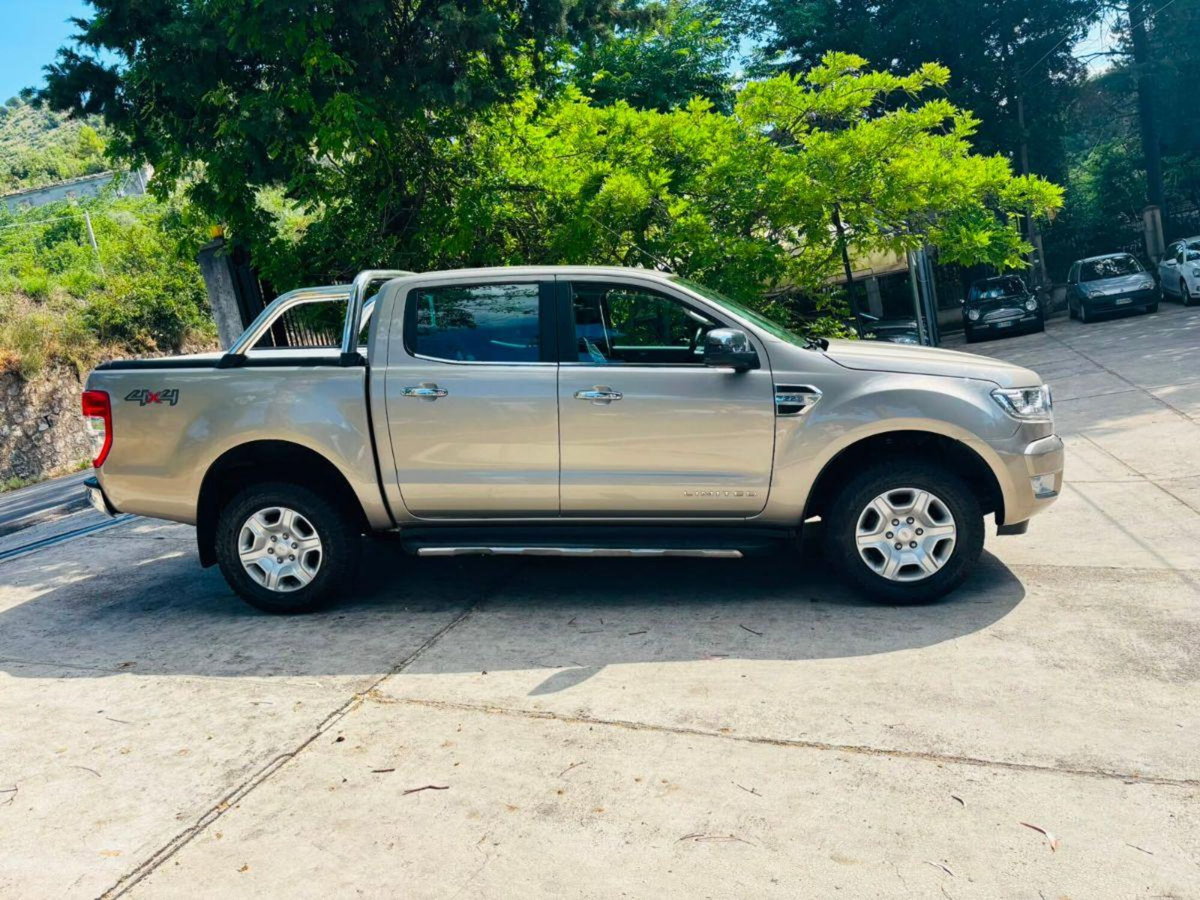 Ford Ranger Pick-up Ranger 2.2 TDCi aut. DC Limited 5pt. (4)