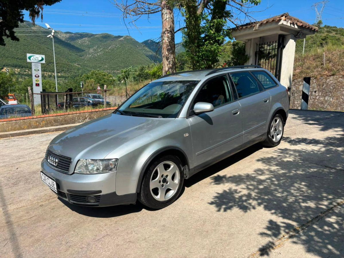 Audi A4 Avant 1.9 TDI/110 CV cat quattro