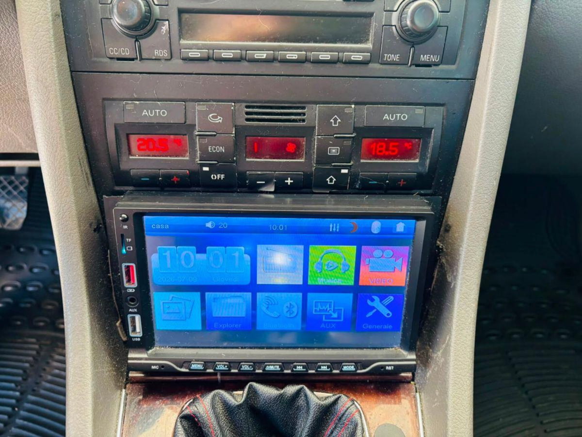Audi A4 Avant 1.9 TDI/110 CV cat quattro (15)