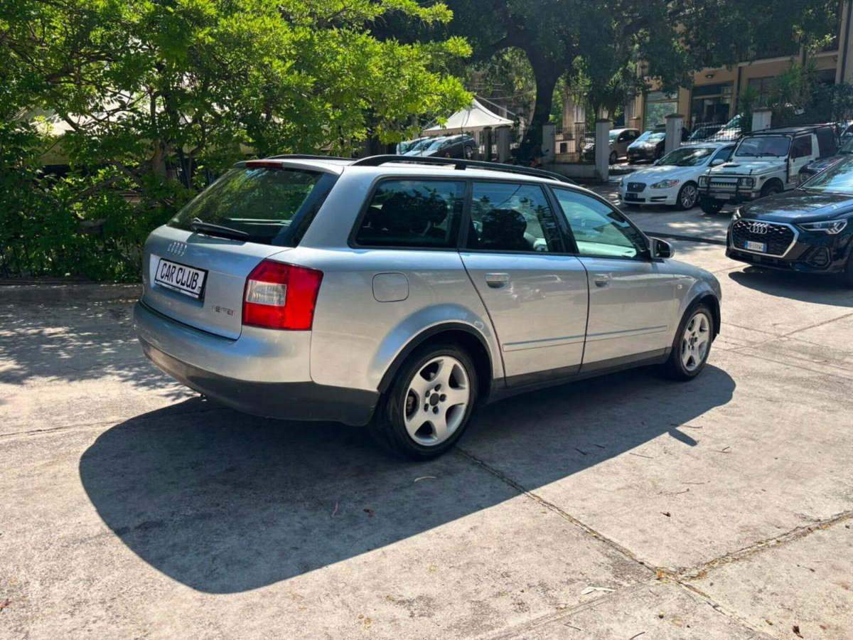 Audi A4 Avant 1.9 TDI/110 CV cat quattro (4)