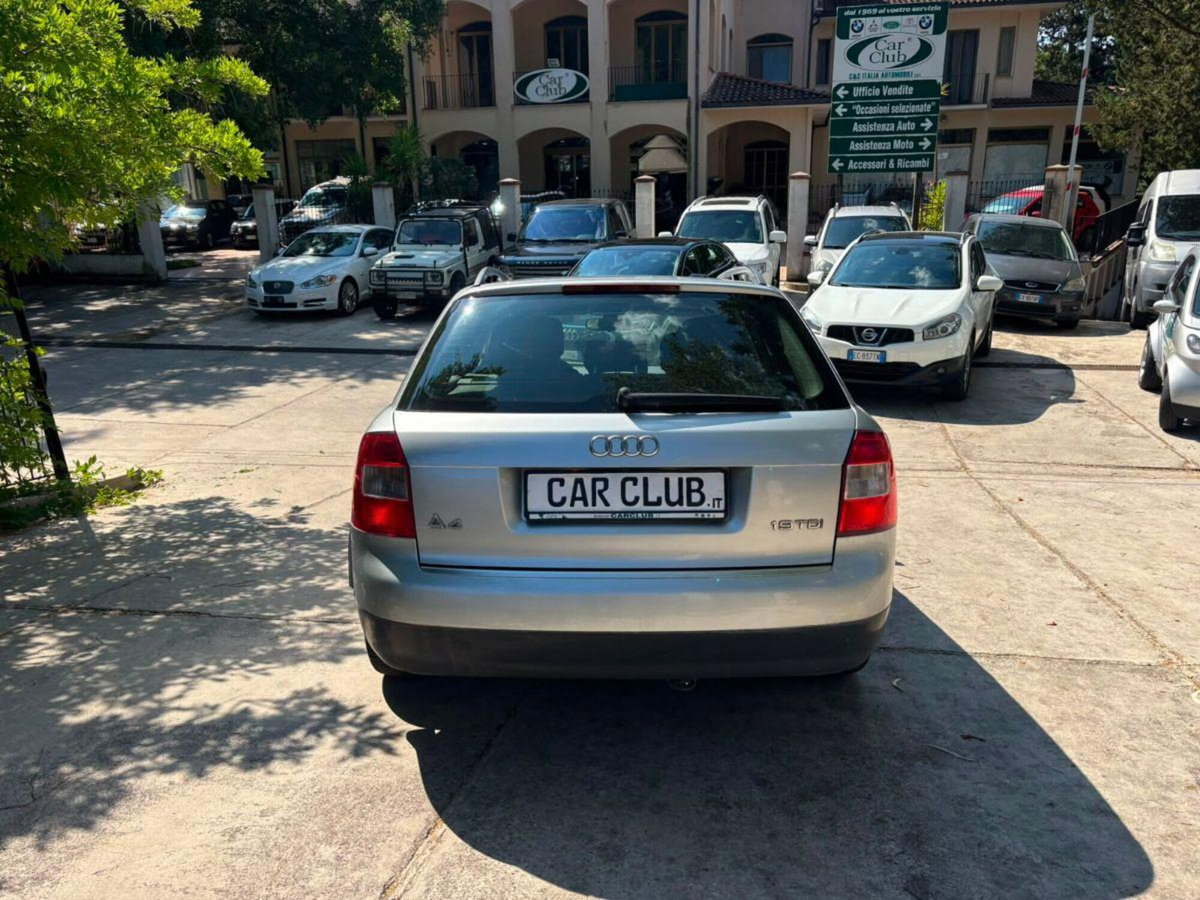 Audi A4 Avant 1.9 TDI/110 CV cat quattro (5)