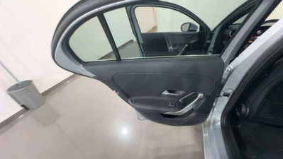 Mercedes-Benz Classe A 180 d Business (13)