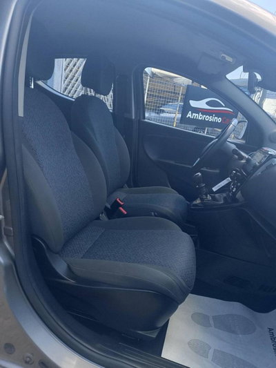 Lancia Ypsilon 1.0 FireFly 5 porte S&S Hybrid Maryne (10)