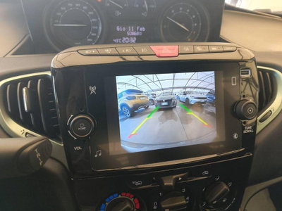 Lancia Ypsilon 1.0 FireFly 5 porte S&S Hybrid Maryne (14)