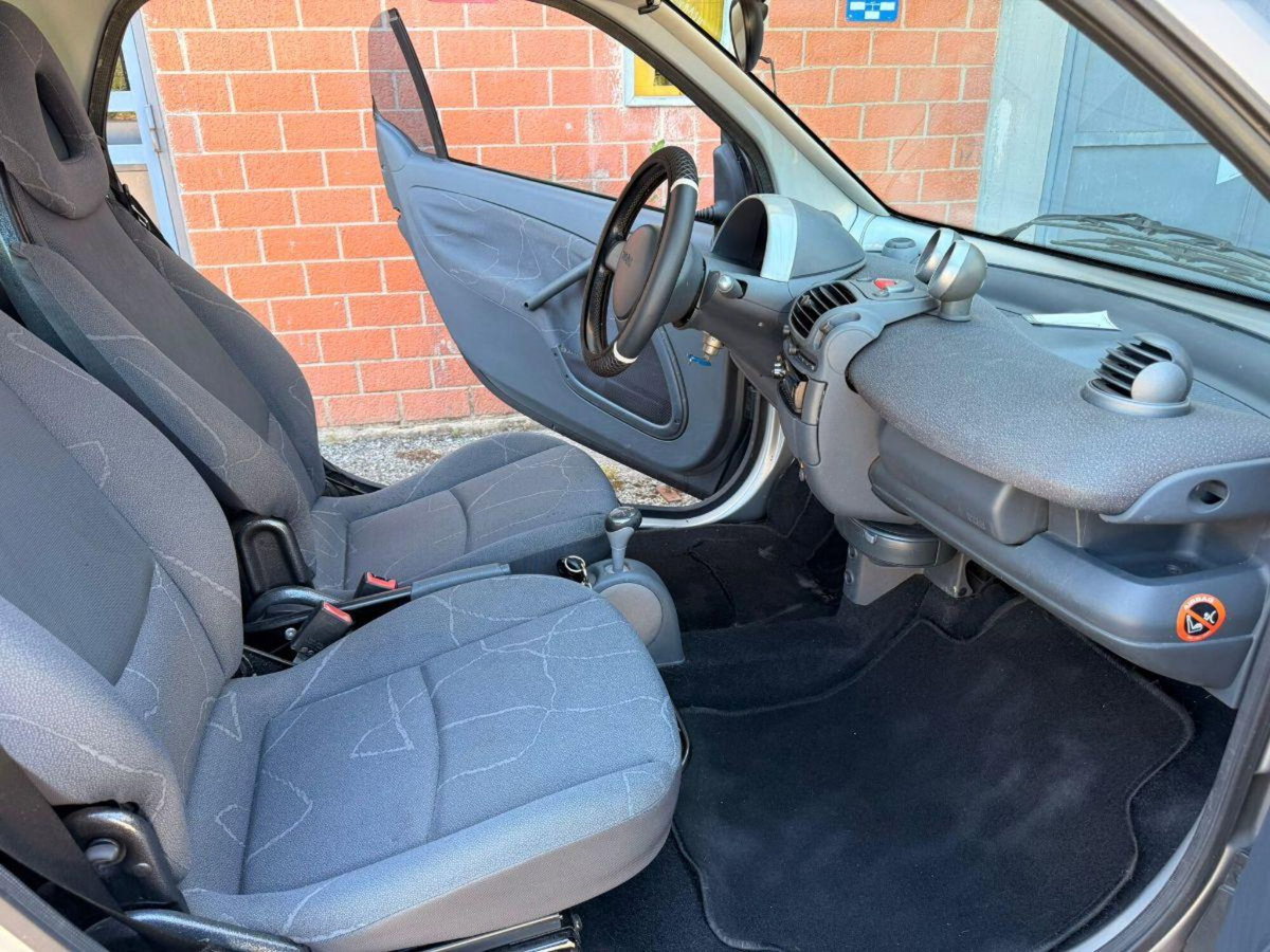 smart Fortwo 700 coupé pulse (45 kW) (11)
