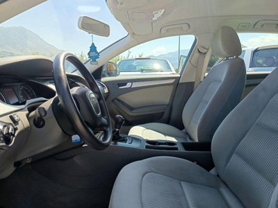 Audi A4 1.8 TFSI 120 CV Ambiente (12)