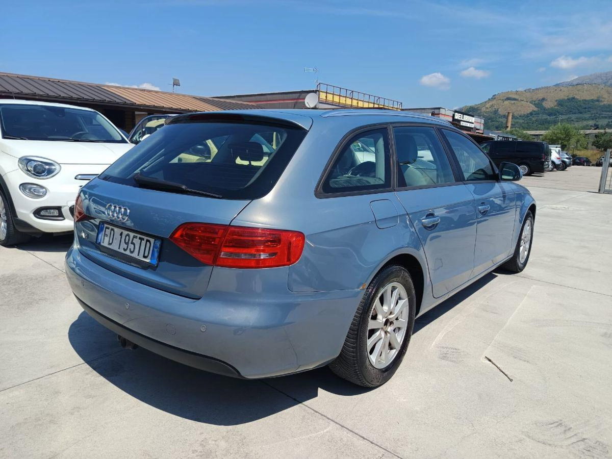 Audi A4 1.8 TFSI 120 CV Ambiente (7)