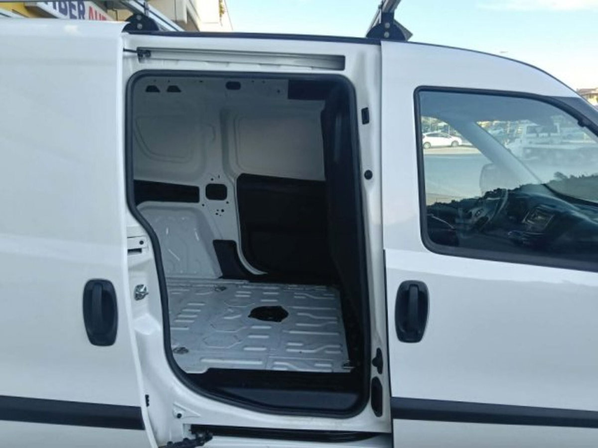 Opel Combo 1.6 CDTI 105CV PC-TN Van (1000kg) E6 (7)