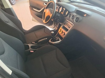 Peugeot 308 1.4 VTi 98CV 5p. Access (8)
