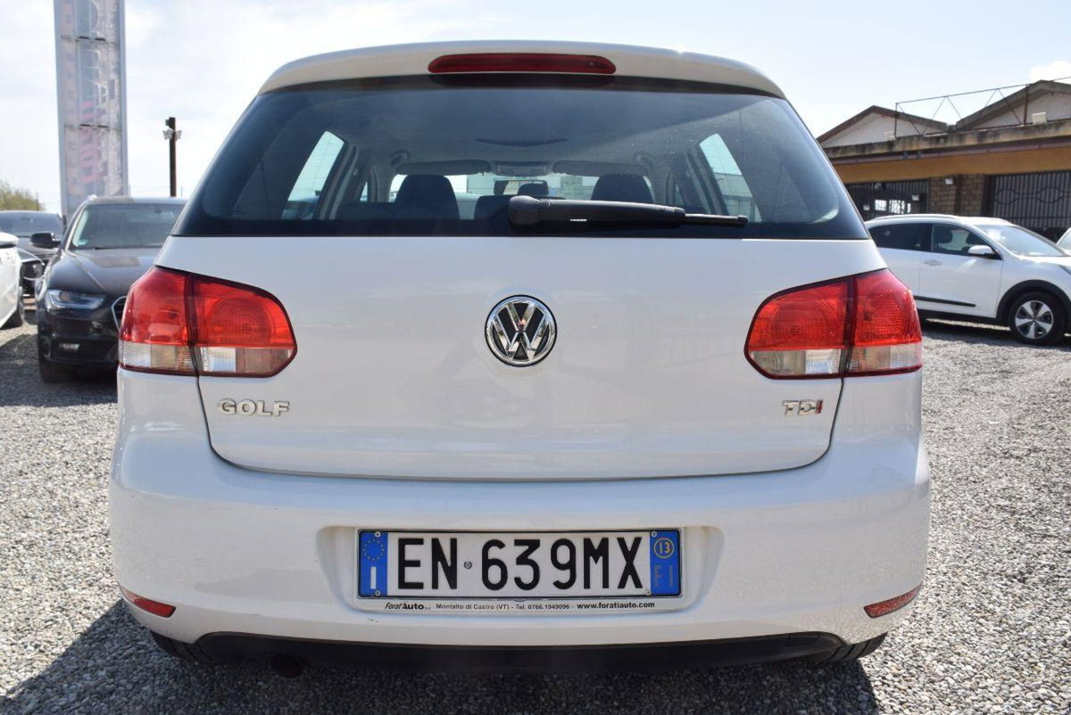 Volkswagen Golf 1.6 TDI 5p. Trendline BlueMotion Technology (12)